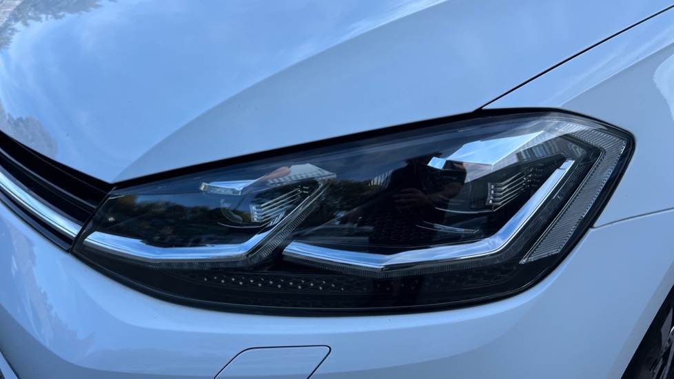 Used Volkswagen Golf 2020 for sale - 76180180: Photo 46