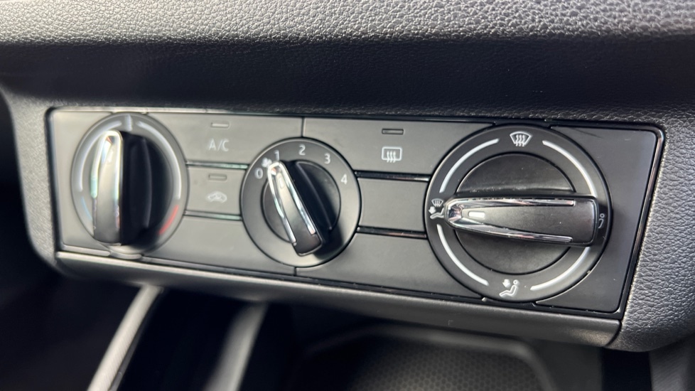 Used Skoda Kamiq 2021 for sale - 76556966: Photo 42