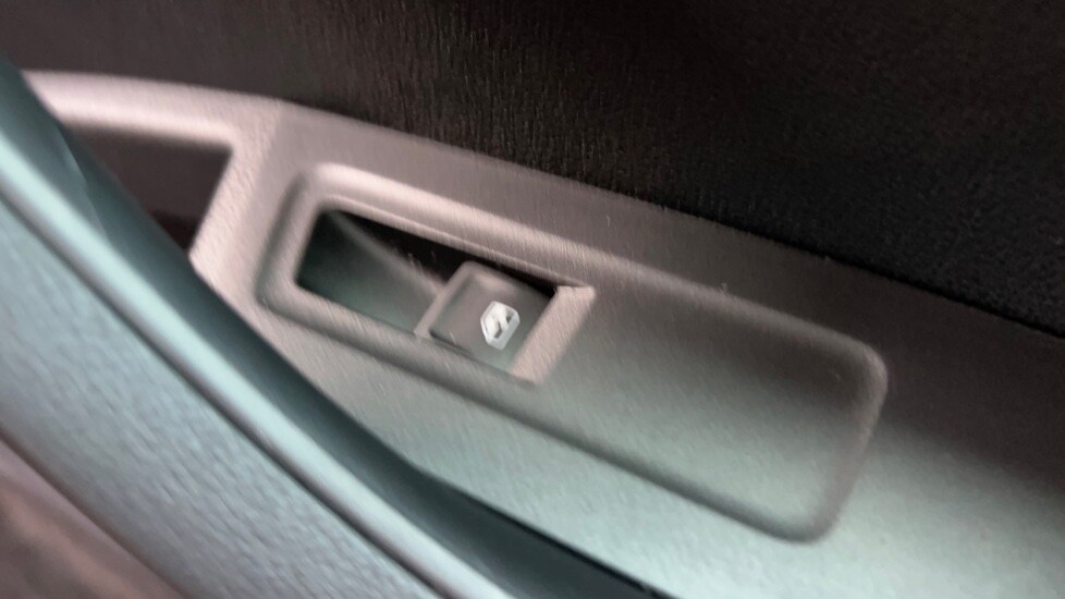 Used Skoda Karoq 2024 for sale - 75829148: Photo 37