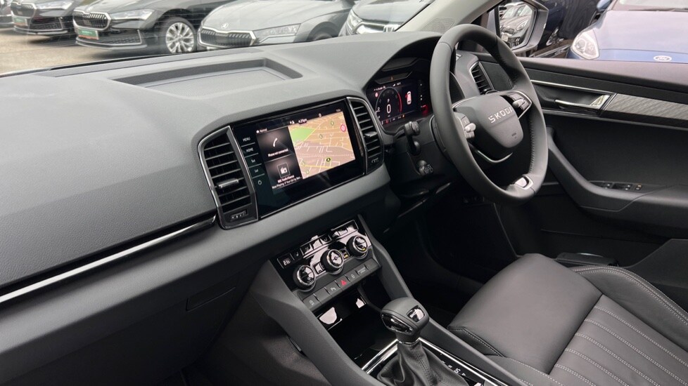 Used Skoda Karoq 2025 for sale - 76124296: Photo 2
