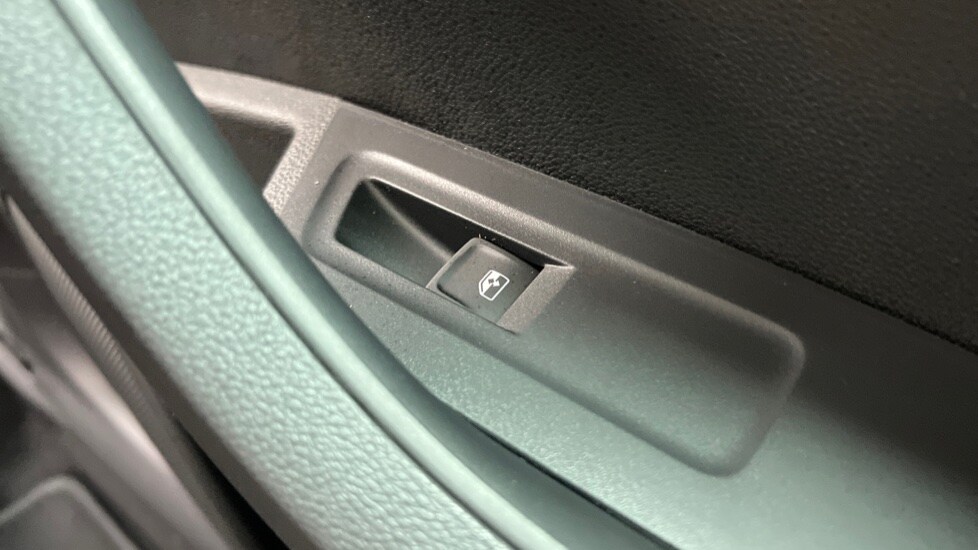 Used Skoda Karoq 2025 for sale - 76124296: Photo 38