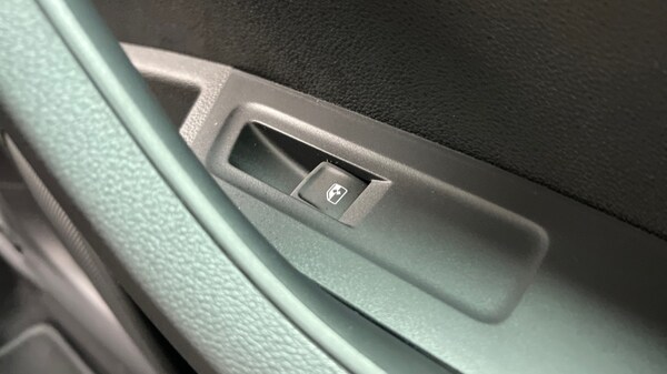 Used Skoda Karoq 2025 for sale - 76124296: Photo 38