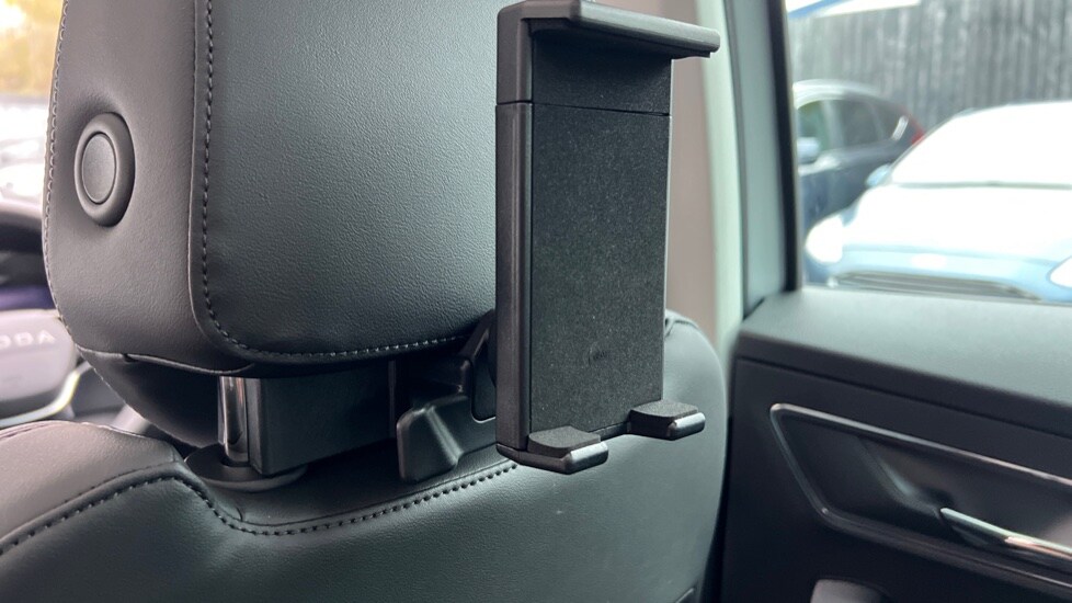 Used Skoda Karoq 2025 for sale - 76124296: Photo 42