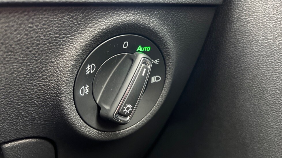 Used Skoda Karoq 2025 for sale - 76124296: Photo 53