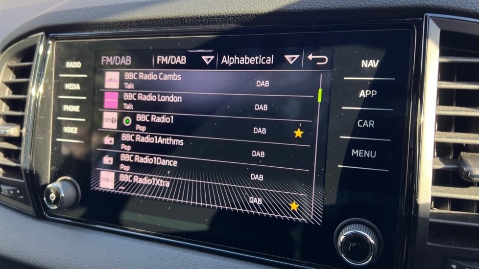 Used Skoda Karoq 2024 for sale - 76873341: Photo 25