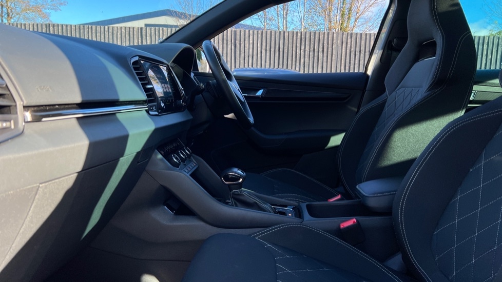 Used Skoda Karoq 2024 for sale - 76873341: Photo 28