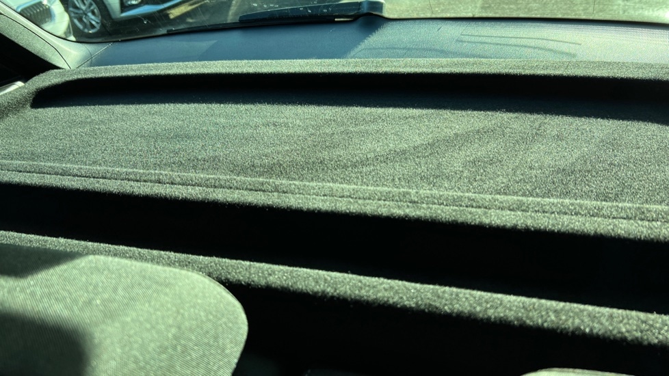 Used Skoda Karoq 2024 for sale - 76873341: Photo 37