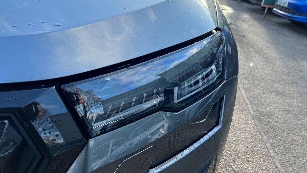 Used Skoda Karoq 2024 for sale - 76873341: Photo 44