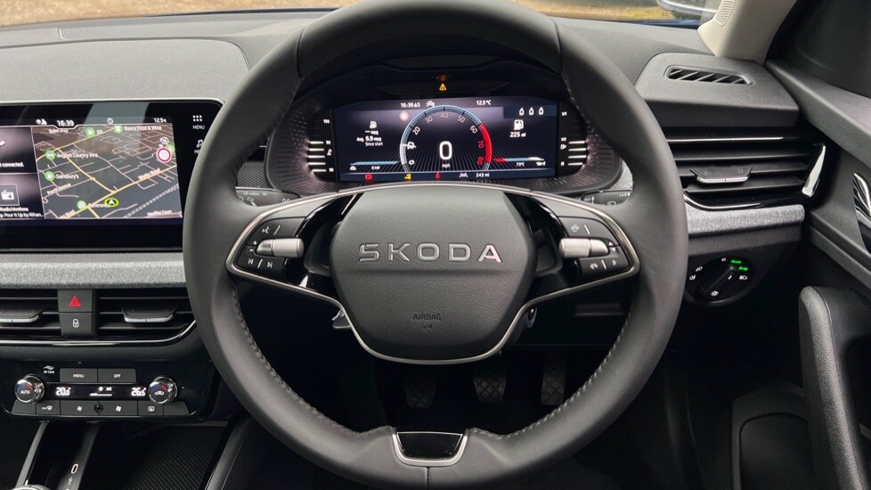 Used Skoda Kamiq 2025 for sale - 76112283: Photo 27