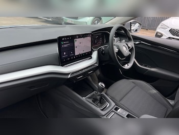 Used Skoda Octavia 2024 for sale - 75468116: Photo