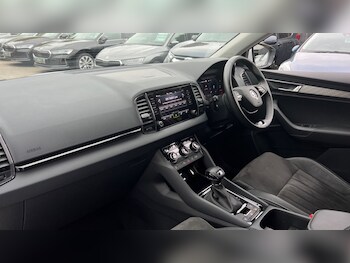 Used Skoda Karoq 2024 for sale - 76442130: Photo