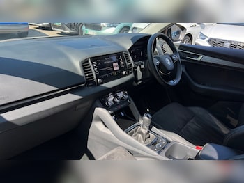 Used Skoda Karoq 2024 for sale - 75467514: Photo