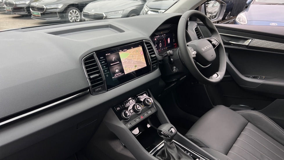 Used Skoda Karoq 2025 for sale - 76871570: Photo 2