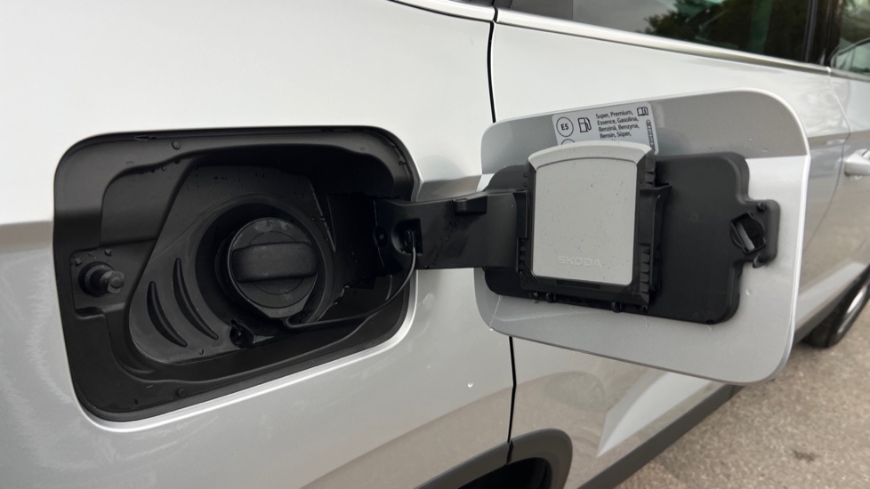 Used Skoda Karoq 2025 for sale - 76871570: Photo 29