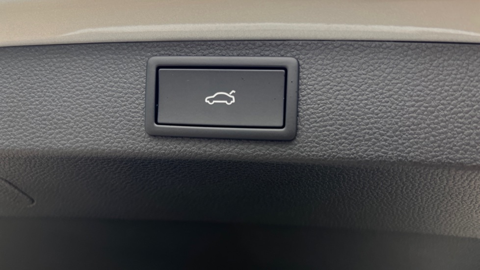 Used Skoda Karoq 2025 for sale - 76871570: Photo 31