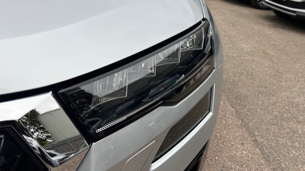 Used Skoda Karoq 2025 for sale - 76871570: Photo 47