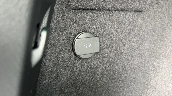 Used Skoda Karoq 2025 for sale - 75467171: Photo 31