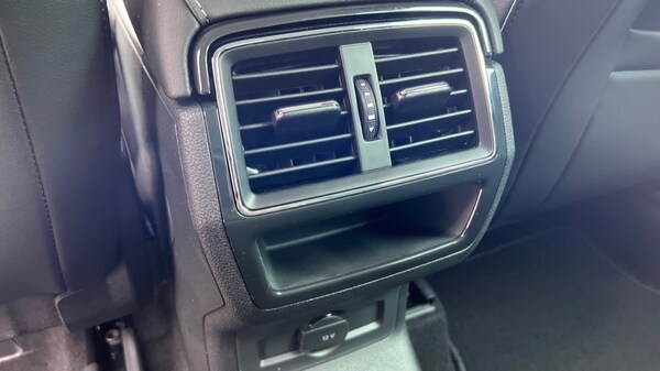 Used Skoda Karoq 2025 for sale - 75467171: Photo 41