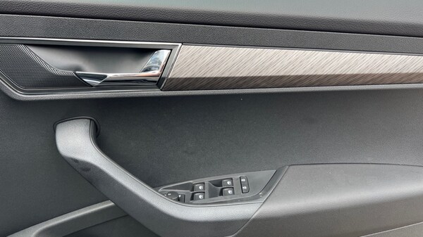 Used Skoda Karoq 2025 for sale - 75467171: Photo 49