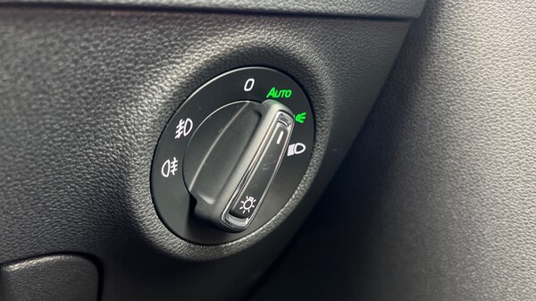 Used Skoda Karoq 2025 for sale - 75467171: Photo 52