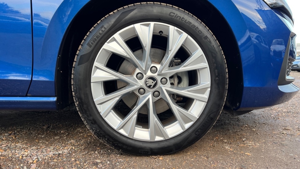 Used Skoda Superb 2025 for sale - 76872446: Photo 20