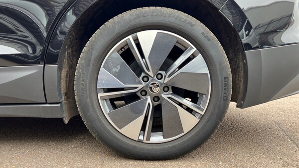 Used Skoda Enyaq 2024 for sale - 76140041: Photo 18