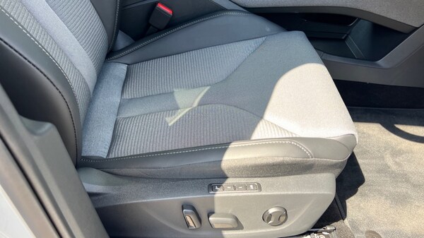 Used Skoda Enyaq 2025 for sale - 76216988: Photo 48