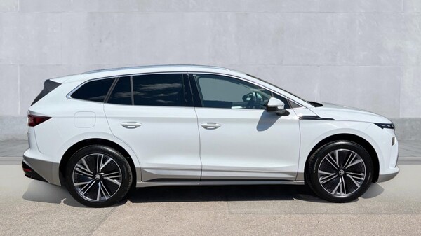 Used Skoda Enyaq 2025 for sale - 76216988: Photo 4