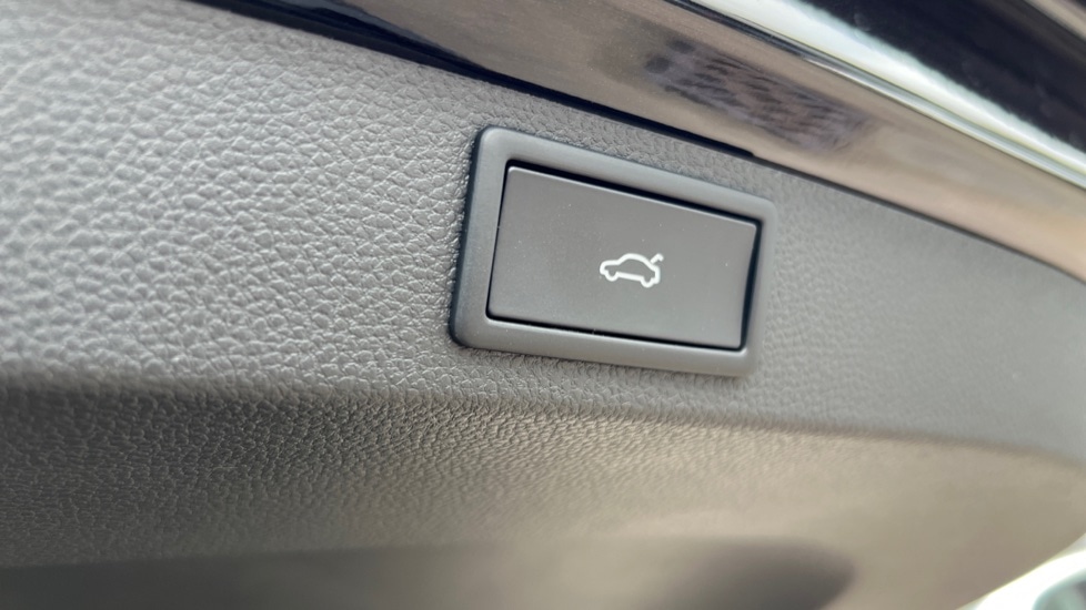 Used Skoda Karoq 2025 for sale - 76869301: Photo 31