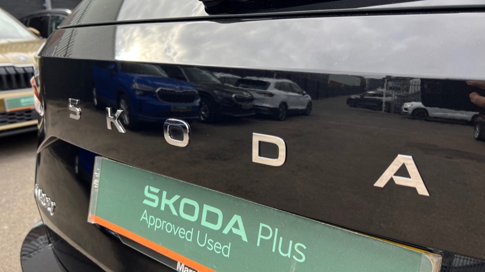 Used Skoda Karoq 2025 for sale - 76869301: Photo 32