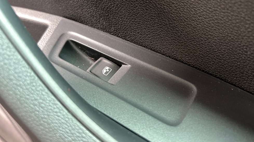 Used Skoda Karoq 2025 for sale - 76869301: Photo 40