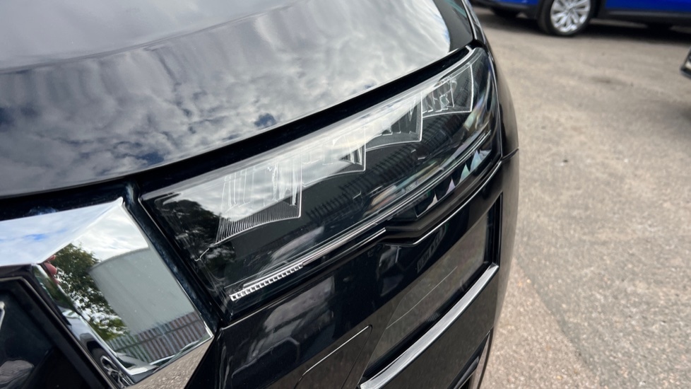 Used Skoda Karoq 2025 for sale - 76869301: Photo 46