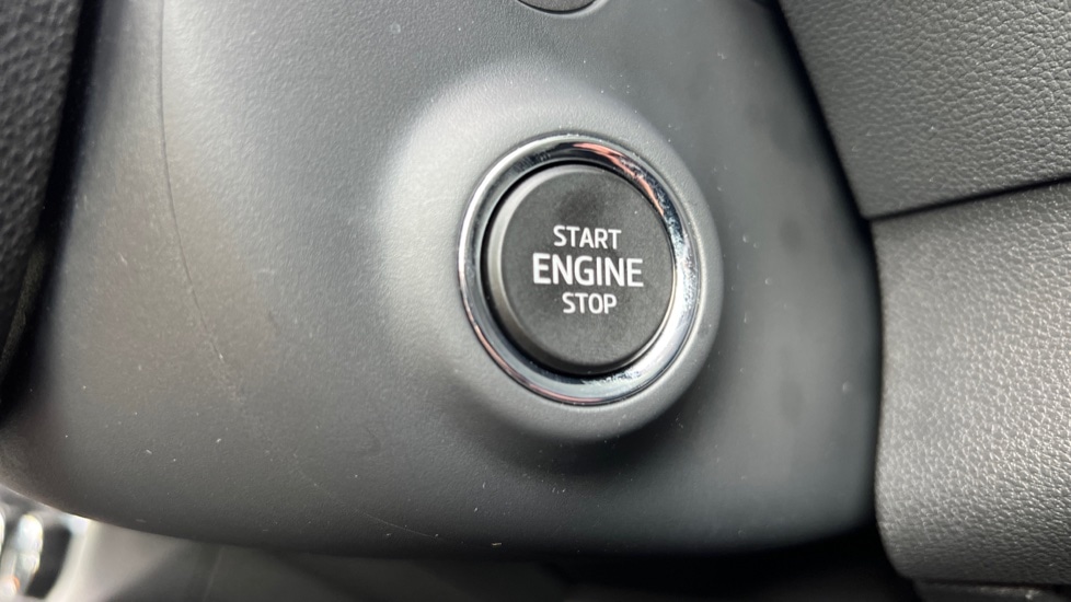 Used Skoda Karoq 2025 for sale - 76869301: Photo 52