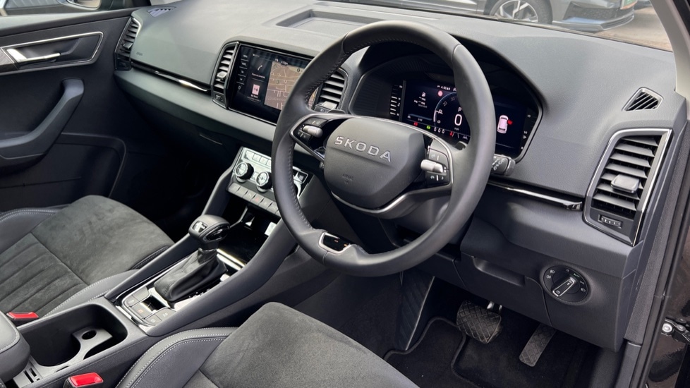 Used Skoda Karoq 2025 for sale - 76869301: Photo 6