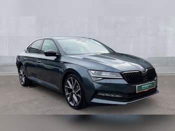 Used Skoda Superb 2020 for sale - 76092028: Photo