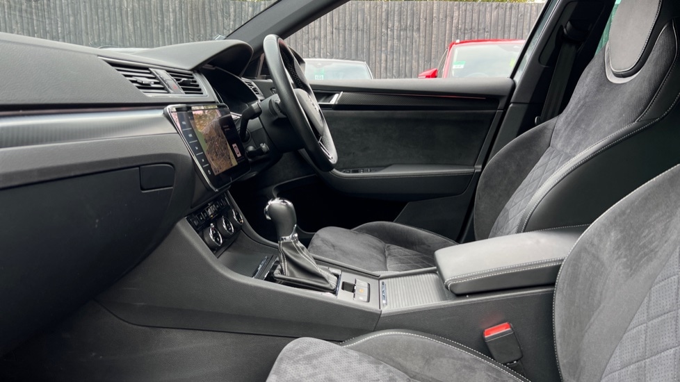 Used Skoda Superb 2020 for sale - 76092028: Photo 28