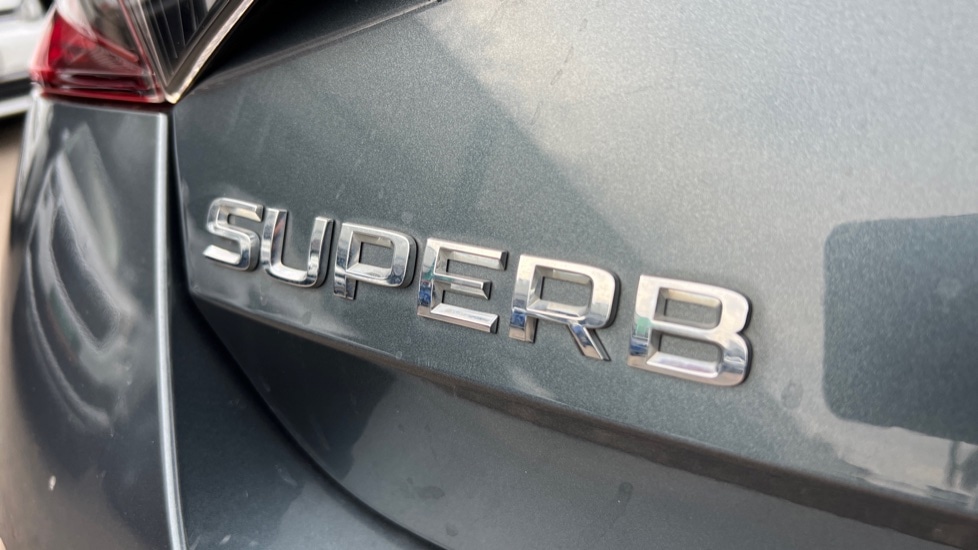 Used Skoda Superb 2020 for sale - 76092028: Photo 32