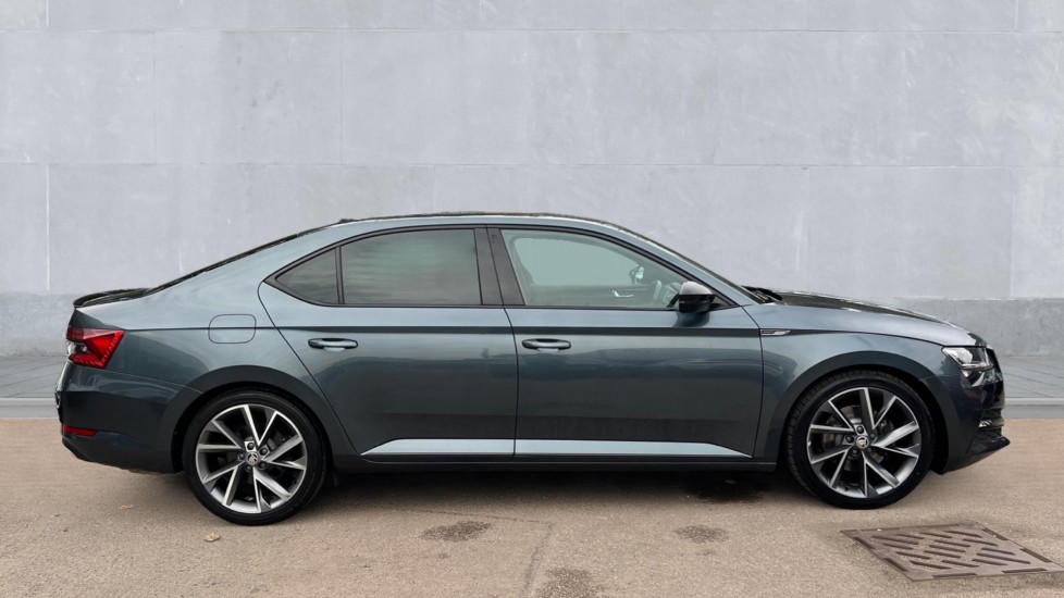 Used Skoda Superb 2020 for sale - 76092028: Photo 4
