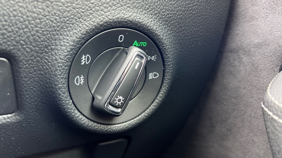 Used Skoda Superb 2020 for sale - 76092028: Photo 49