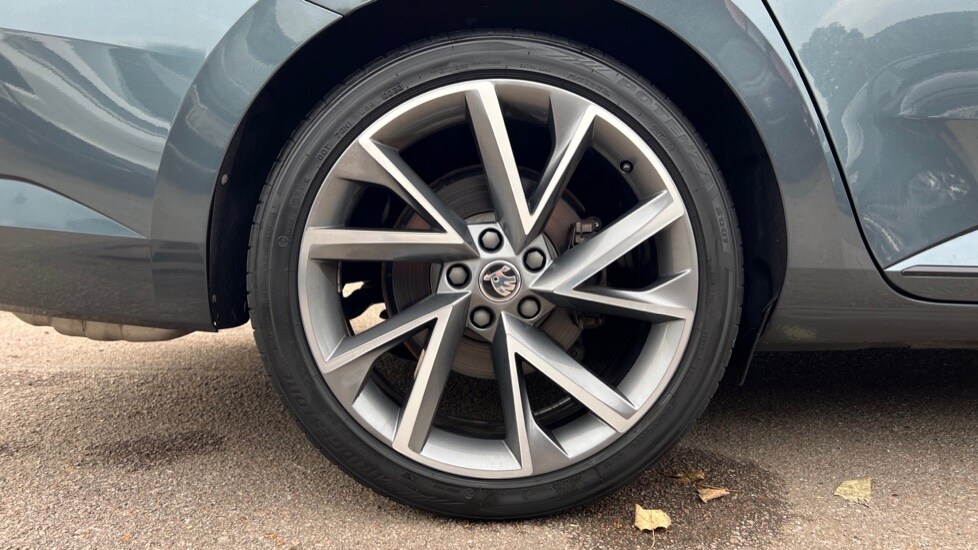 Used Skoda Superb 2020 for sale - 76092028: Photo 5