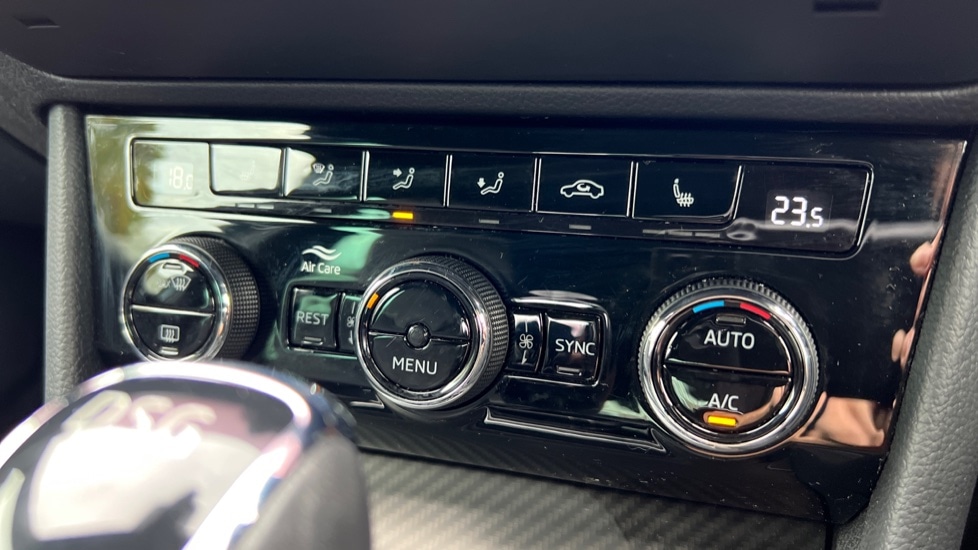 Used Skoda Superb 2020 for sale - 76092028: Photo 51