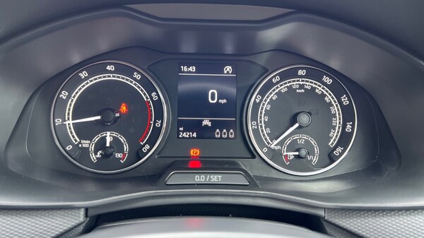 Used Skoda Kamiq 2022 for sale - 76112390: Photo 14