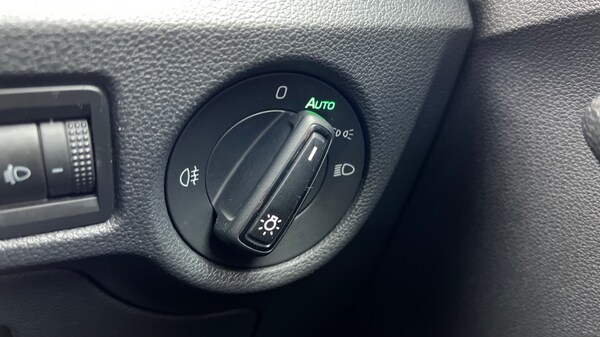 Used Skoda Kamiq 2022 for sale - 76112390: Photo 43