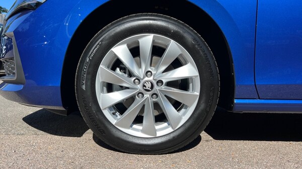 Used Skoda Superb 2025 for sale - 75467450: Photo 19
