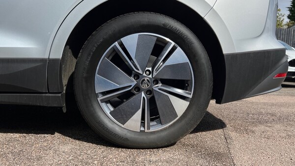 Used Skoda Enyaq 2024 for sale - 75648592: Photo 18