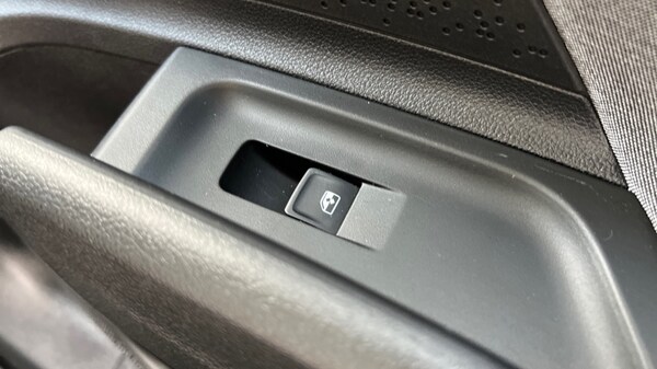 Used Skoda Enyaq 2024 for sale - 75648592: Photo 38