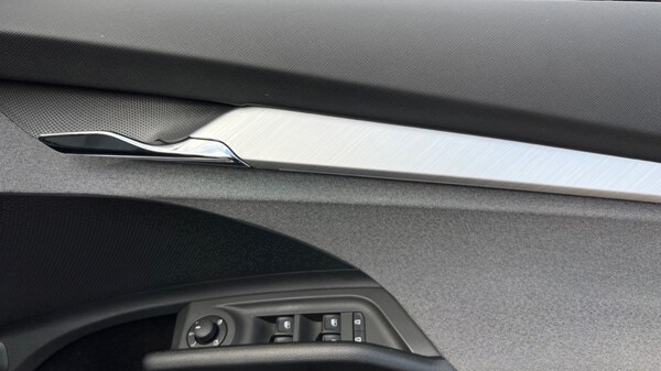 Used Skoda Enyaq 2024 for sale - 75648592: Photo 49
