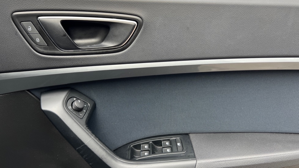 Used SEAT Ateca 2017 for sale - 76539862: Photo 30