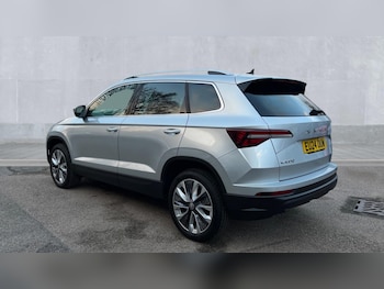 Used Skoda Karoq 2024 for sale - 76609502: Photo