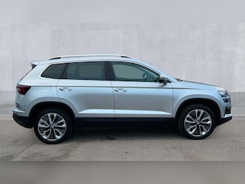 Used Skoda Karoq 2024 for sale - 76609502: Photo